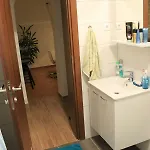 Dina * 普拉